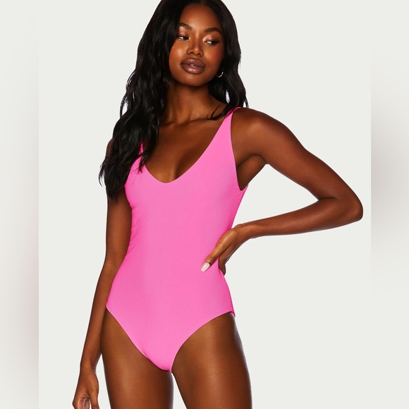 NEW Beach Riot Reese Rib one-Piece swimsuit Neon Pink Size XS $148 - Picture 1 of 7
